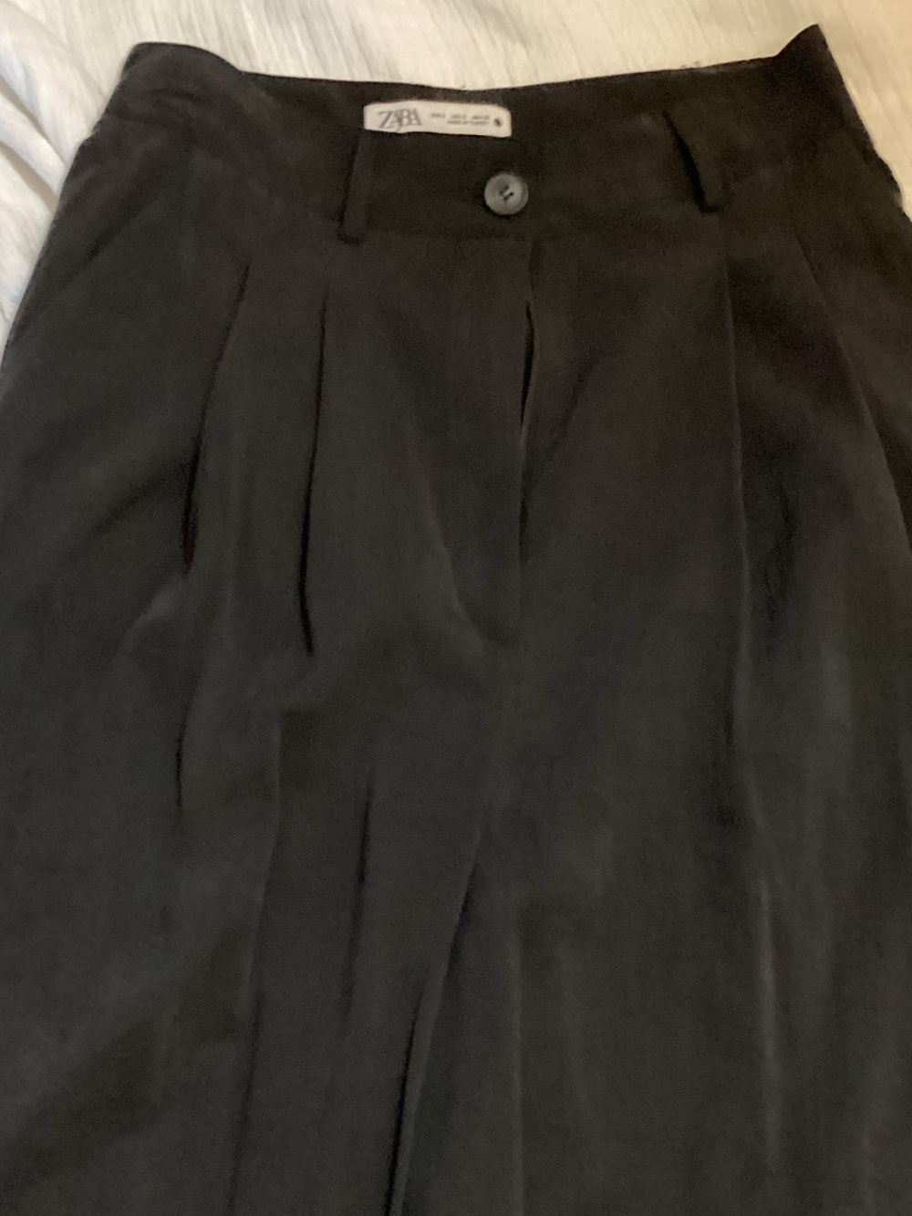 Zara Black trousers. Tailored Waist